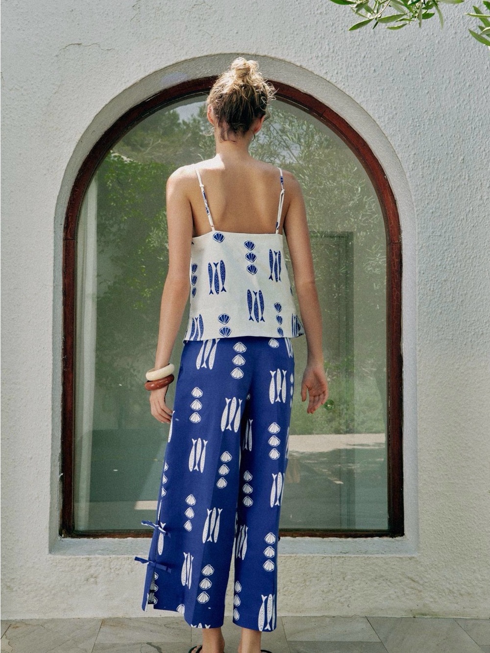 Zara Blue and White Printed Straight-Leg Pants never used